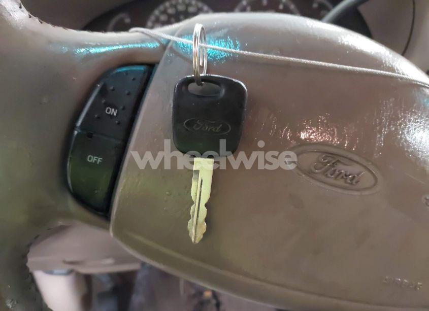 Photo 11 of 2001 Ford F-150 LARIAT/XL/XLT (VIN 1FTRX17L61NB44147)