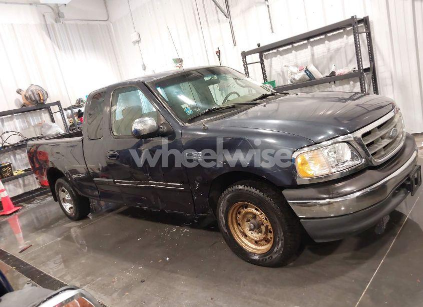 Photo 14 of 2001 Ford F-150 LARIAT/XL/XLT (VIN 1FTRX17L61NB44147)