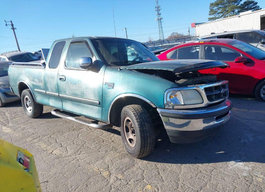 1998 Ford F-150 LARIAT/XL/XLT (VIN 1FTRX17L7WNB86446) main photo