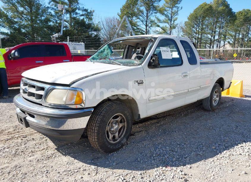 Photo 2 of 1998 Ford F-150 LARIAT/XL/XLT (VIN 1FTRX17L8WNB44884)