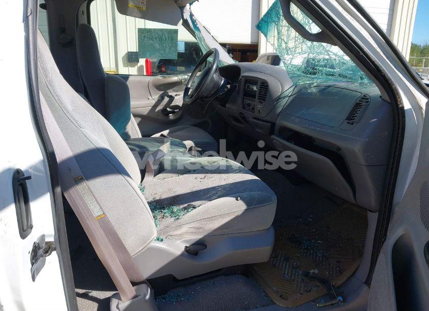 Photo 5 of 1998 Ford F-150 LARIAT/XL/XLT (VIN 1FTRX17L8WNB44884)