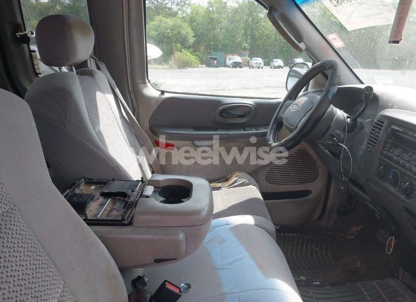 Photo 5 of 2003 Ford F-150 LARIAT/XL/XLT (VIN 1FTRX17L93NB61902)