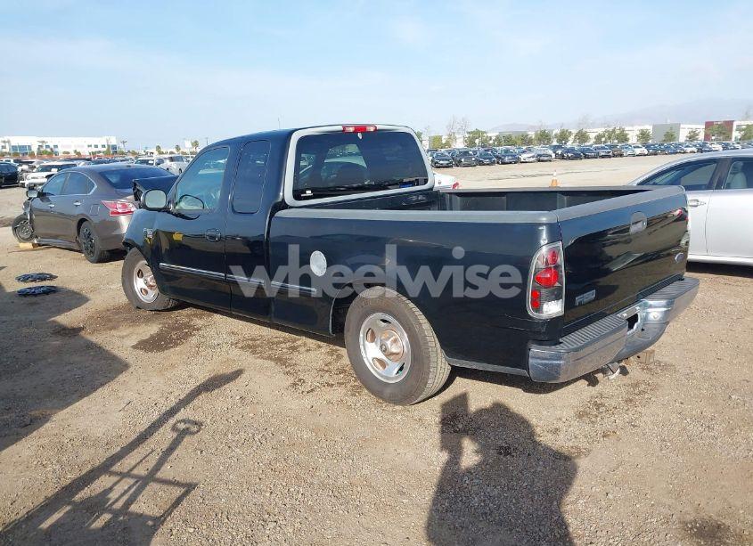 Photo 3 of 1998 Ford F-150 LARIAT/XL/XLT (VIN 1FTRX17L9WNA67717)