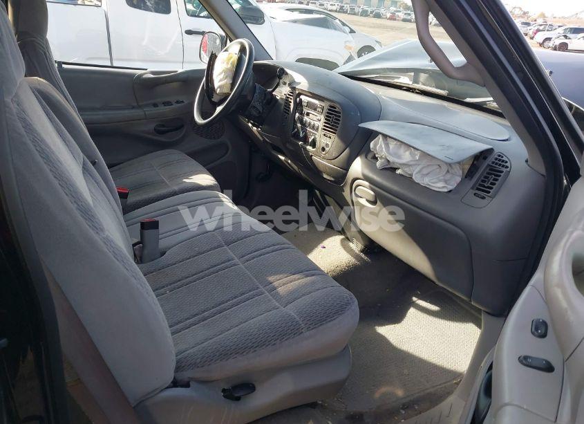 Photo 5 of 1998 Ford F-150 LARIAT/XL/XLT (VIN 1FTRX17L9WNA67717)