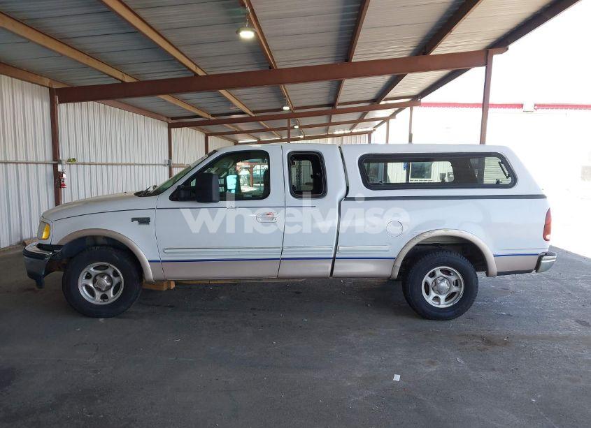 Photo 13 of 1998 Ford F-150 LARIAT/XL/XLT (VIN 1FTRX17L9WNB17774)