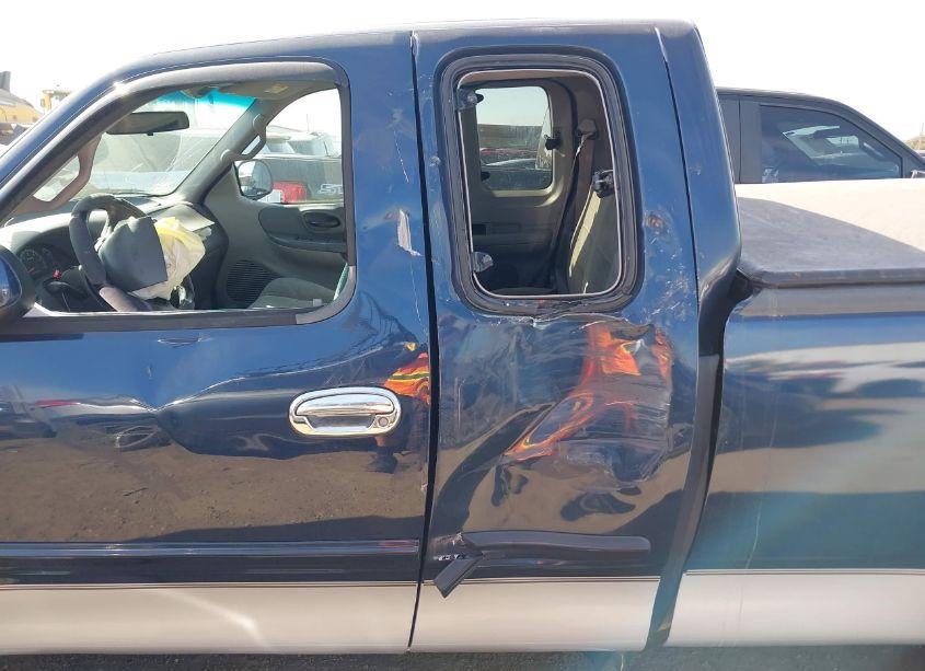 Photo 15 of 2002 Ford F-150 LARIAT/XL/XLT (VIN 1FTRX17W02KC05764)