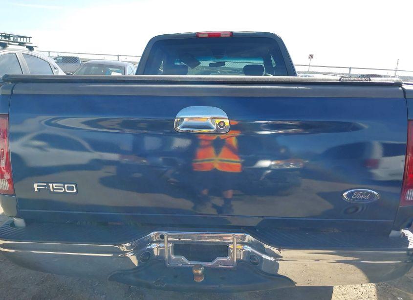 Photo 17 of 2002 Ford F-150 LARIAT/XL/XLT (VIN 1FTRX17W02KC05764)