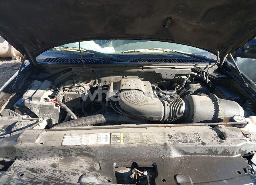 Photo 10 of 2002 Ford F-150 LARIAT/XL/XLT (VIN 1FTRX17W02KC52860)