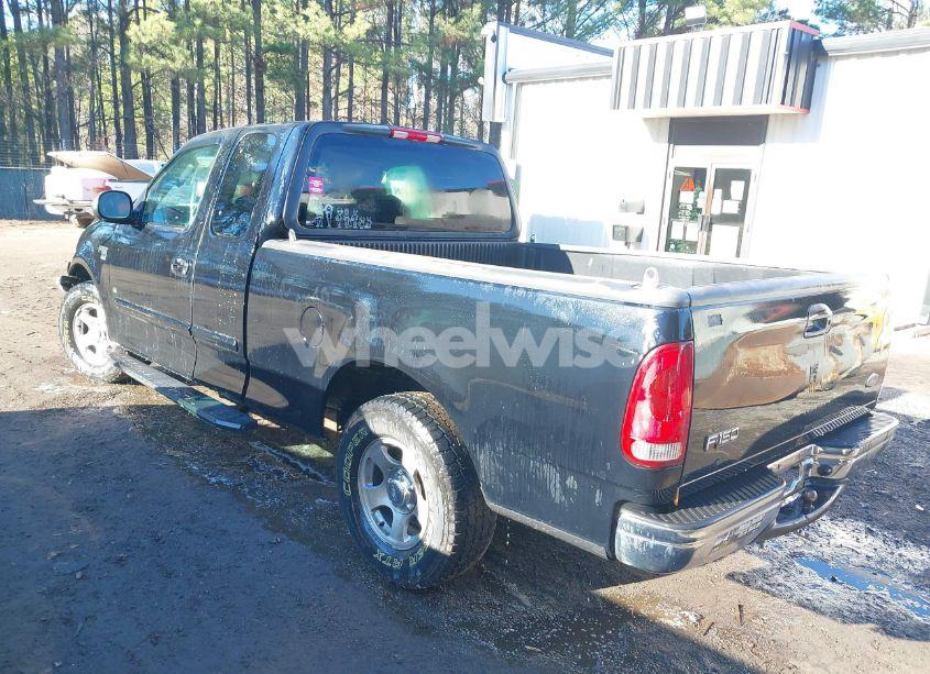 Photo 3 of 2002 Ford F-150 LARIAT/XL/XLT (VIN 1FTRX17W02KC52860)