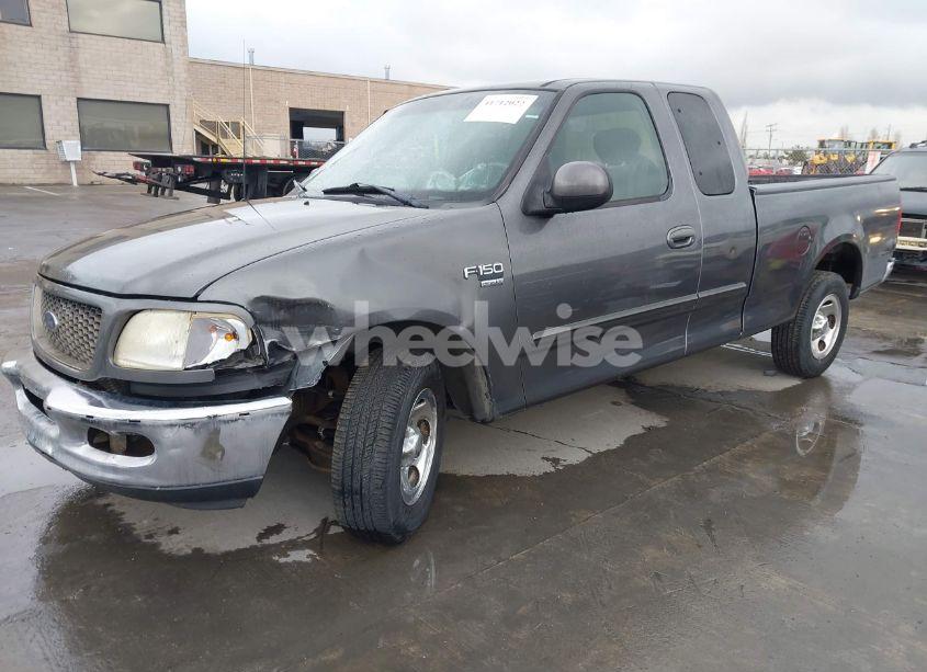 Photo 2 of 2003 Ford F-150 LARIAT/XL/XLT (VIN 1FTRX17W03NB51687)