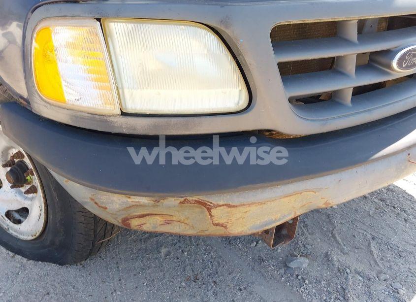 Photo 6 of 2003 Ford F-150 LARIAT/XL/XLT (VIN 1FTRX17W03NB84642)