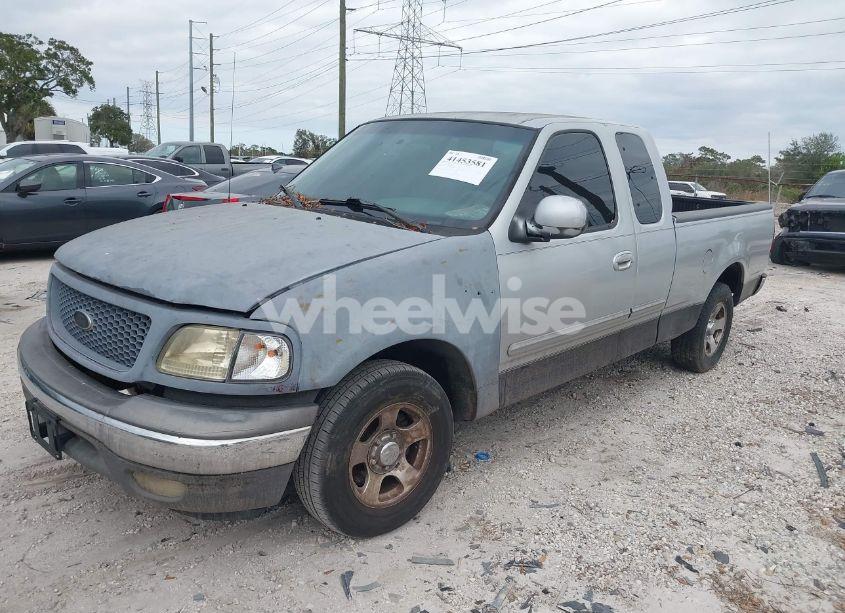 Photo 2 of 2001 Ford F150 N/A (VIN 1FTRX17W11NA24394)