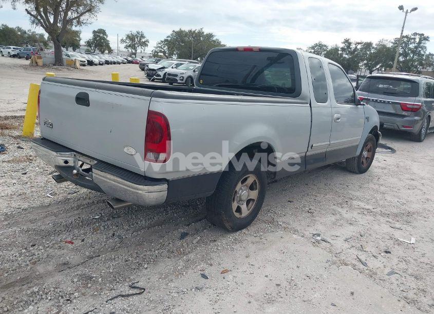 Photo 4 of 2001 Ford F150 N/A (VIN 1FTRX17W11NA24394)