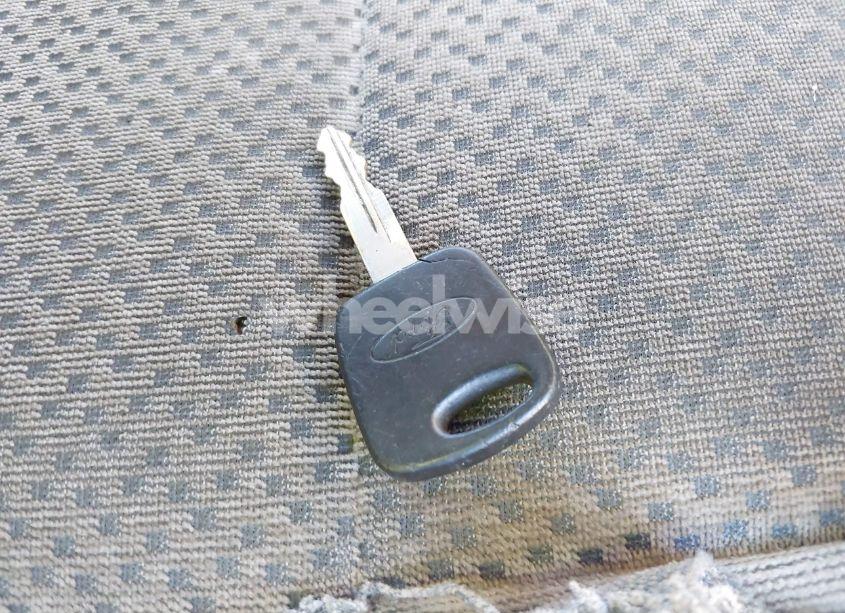 Photo 11 of 2001 Ford F-150 LARIAT/XL/XLT (VIN 1FTRX17W11NA74485)