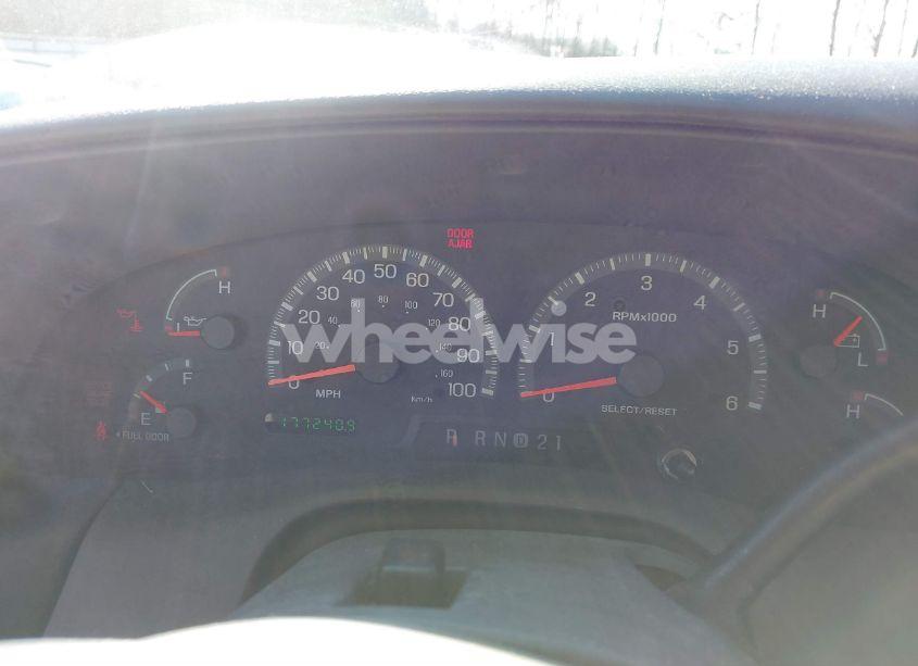 Photo 7 of 2002 Ford F-150 LARIAT/XL/XLT (VIN 1FTRX17W12NB74040)