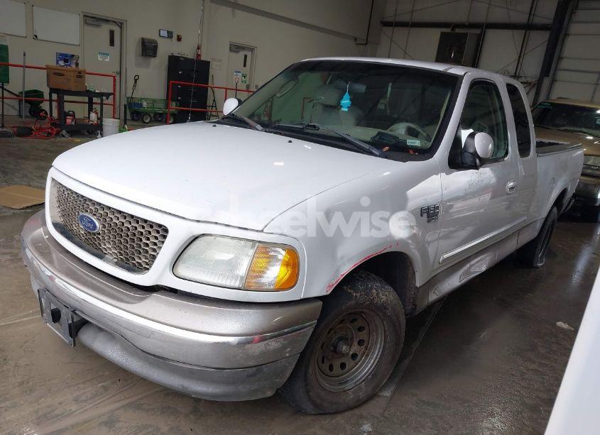 Photo 2 of 2003 Ford F-150 LARIAT/XL/XLT (VIN 1FTRX17W13NB80440)