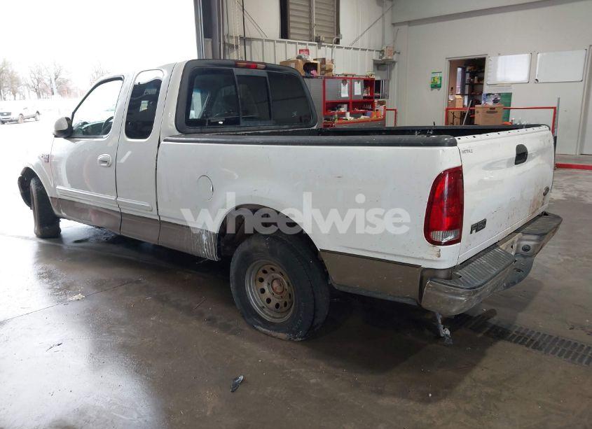 Photo 3 of 2003 Ford F-150 LARIAT/XL/XLT (VIN 1FTRX17W13NB80440)