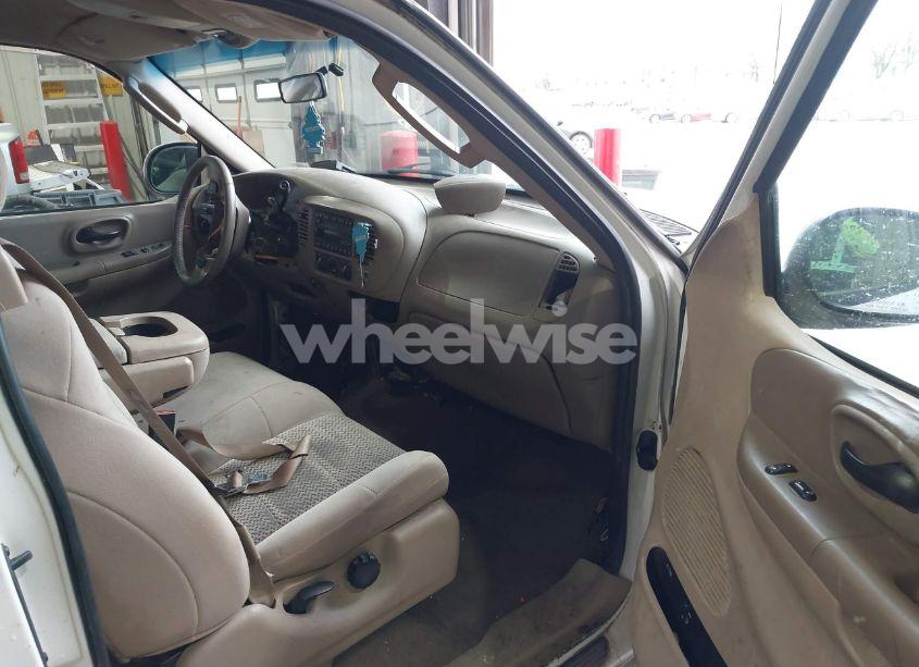 Photo 5 of 2003 Ford F-150 LARIAT/XL/XLT (VIN 1FTRX17W13NB80440)