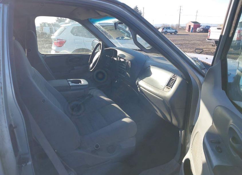 Photo 5 of 1999 Ford F150 (VIN 1FTRX17W1XKB52533)