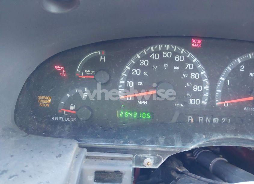 Photo 7 of 2000 Ford F-150 LARIAT/WORK SERIES/XL/XLT (VIN 1FTRX17W1YKA92433)