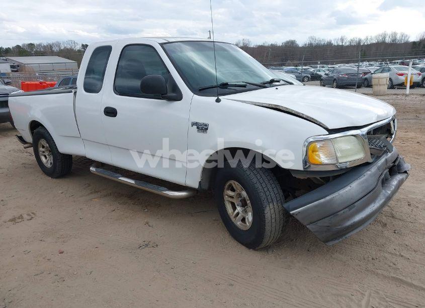 2003 Ford F-150 LARIAT/XL/XLT (VIN 1FTRX17W23NA71890) main photo
