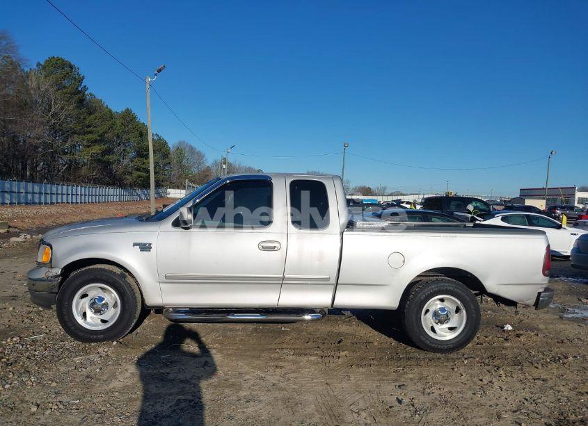 Photo 14 of 1999 Ford F-150 LARIAT/WORK SERIES/XL/XLT (VIN 1FTRX17W2XNB33780)