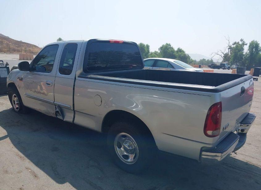 Photo 3 of 2003 Ford F-150 LARIAT/XL/XLT (VIN 1FTRX17W33NA90707)