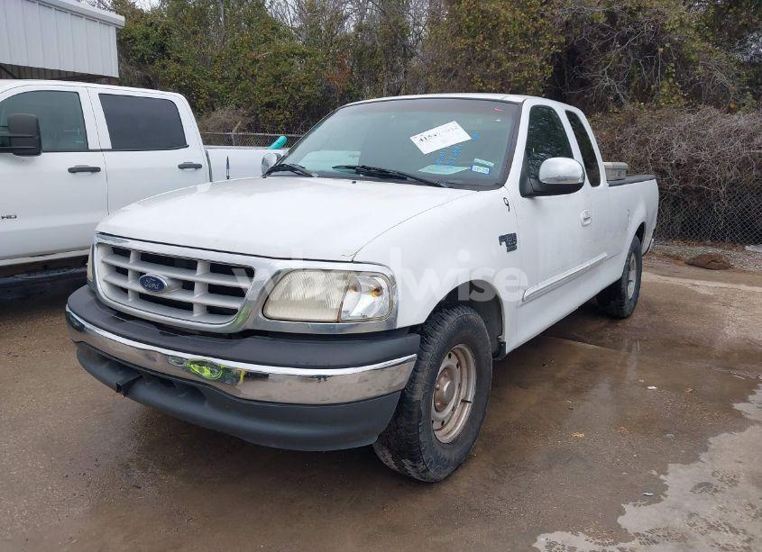 Photo 2 of 1999 Ford F-150 LARIAT/WORK SERIES/XL/XLT (VIN 1FTRX17W3XKB84688)