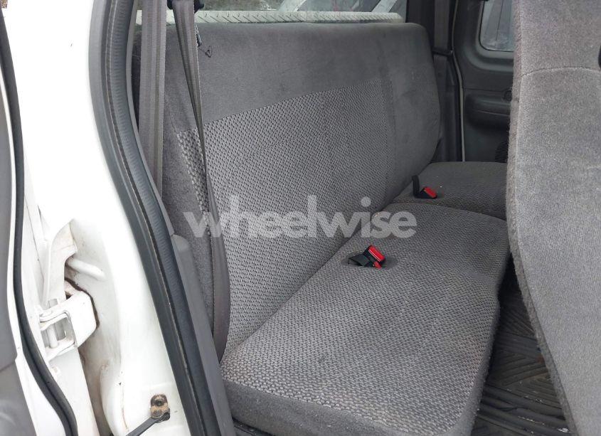 Photo 8 of 1999 Ford F-150 LARIAT/WORK SERIES/XL/XLT (VIN 1FTRX17W3XKB84688)