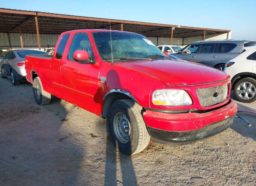 2000 Ford F-150 LARIAT/WORK SERIES/XL/XLT (VIN 1FTRX17W3YKA70904) main photo