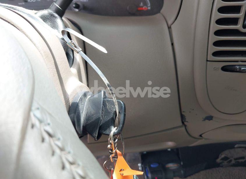 Photo 11 of 2002 Ford F-150 LARIAT/XL/XLT (VIN 1FTRX17W42NB62318)