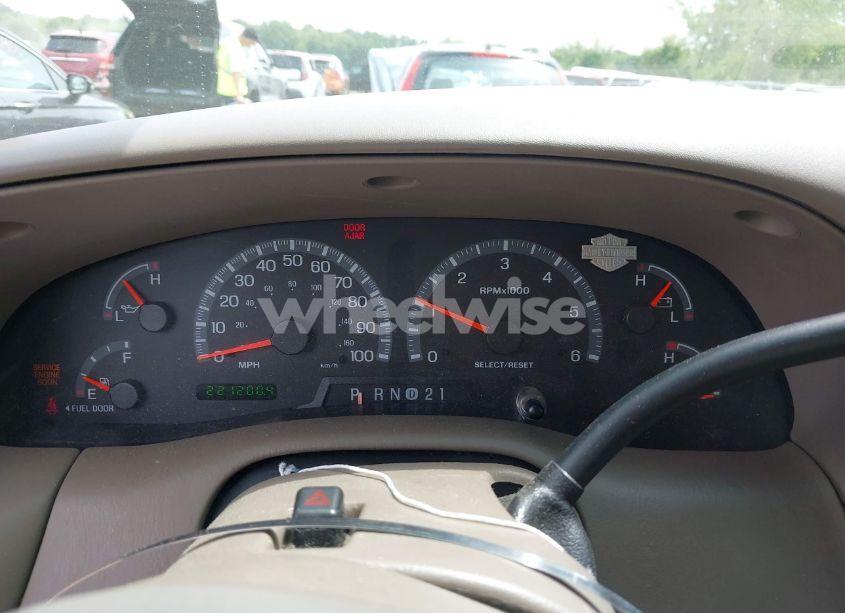 Photo 7 of 2002 Ford F-150 LARIAT/XL/XLT (VIN 1FTRX17W42NB62318)