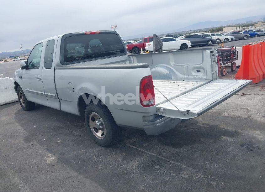 Photo 3 of 2003 Ford F-150 LARIAT/XL/XLT (VIN 1FTRX17W43KA88241)