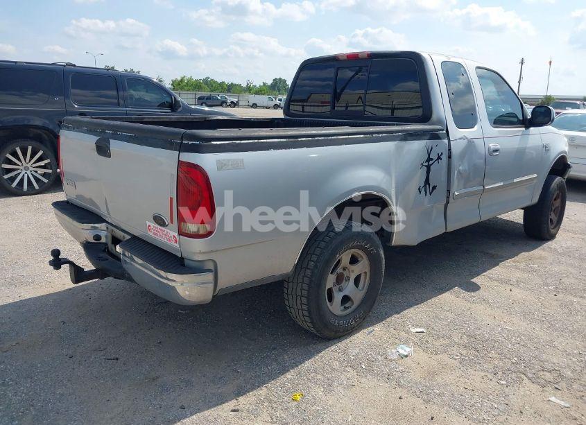 Photo 4 of 2001 Ford F-150 LARIAT/XL/XLT (VIN 1FTRX17W51NB73794)