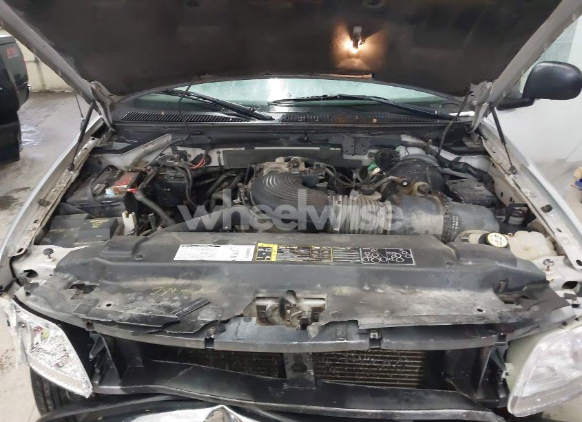 Photo 10 of 2002 Ford F-150 LARIAT/XL/XLT (VIN 1FTRX17W52NB23883)