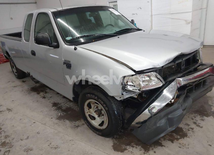 Photo 6 of 2002 Ford F-150 LARIAT/XL/XLT (VIN 1FTRX17W52NB23883)