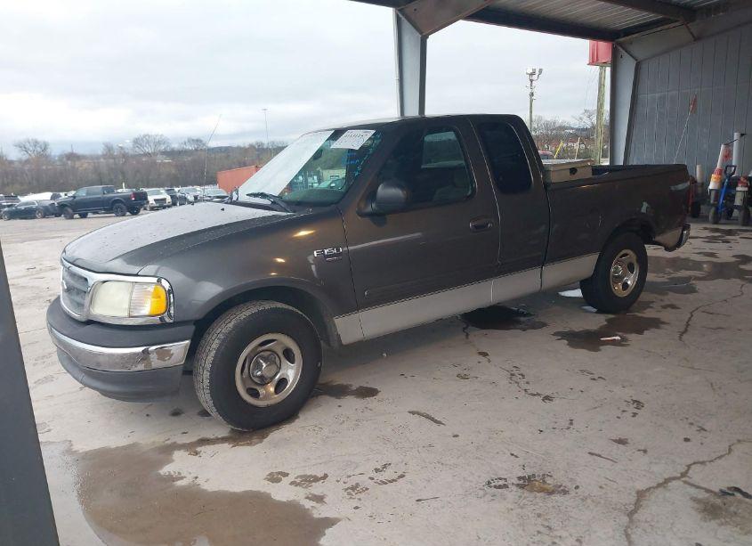 Photo 2 of 2003 Ford F-150 LARIAT/XL/XLT (VIN 1FTRX17W63NA28556)