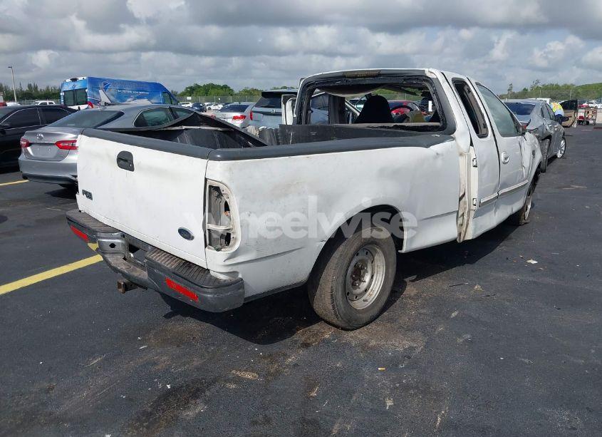 Photo 4 of 1999 Ford F-150 LARIAT/WORK SERIES/XL/XLT (VIN 1FTRX17W6XNB65695)