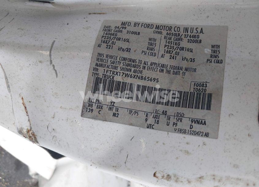 Photo 9 of 1999 Ford F-150 LARIAT/WORK SERIES/XL/XLT (VIN 1FTRX17W6XNB65695)