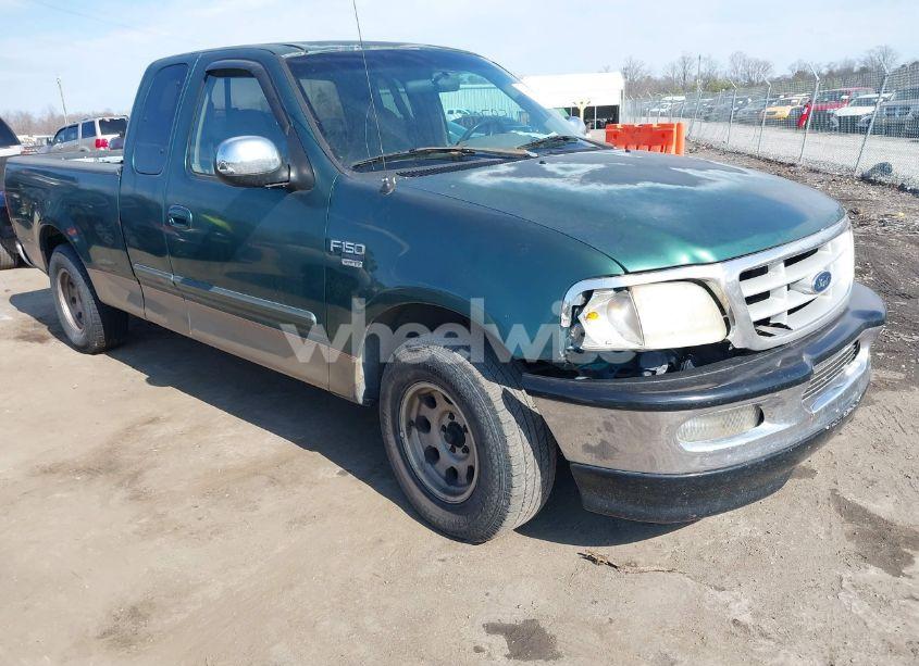 1999 Ford F-150 LARIAT/WORK SERIES/XL/XLT (VIN 1FTRX17W6XNB82190) main photo