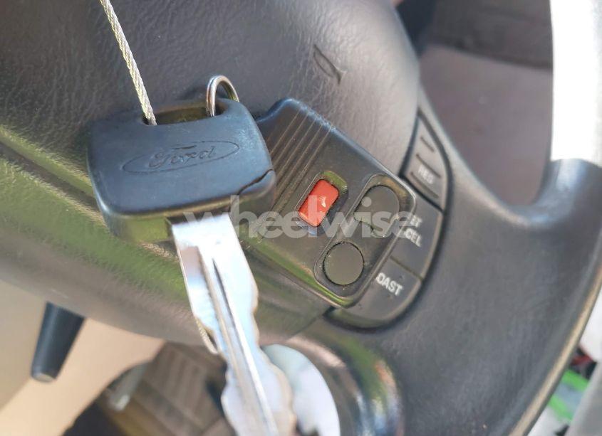 Photo 11 of 1999 Ford F-150 LARIAT/WORK SERIES/XL/XLT (VIN 1FTRX17W6XNB82190)