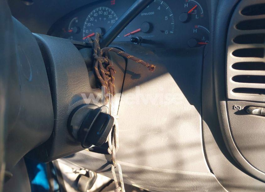 Photo 11 of 2001 Ford F-150 LARIAT/XL/XLT (VIN 1FTRX17W71NA81344)