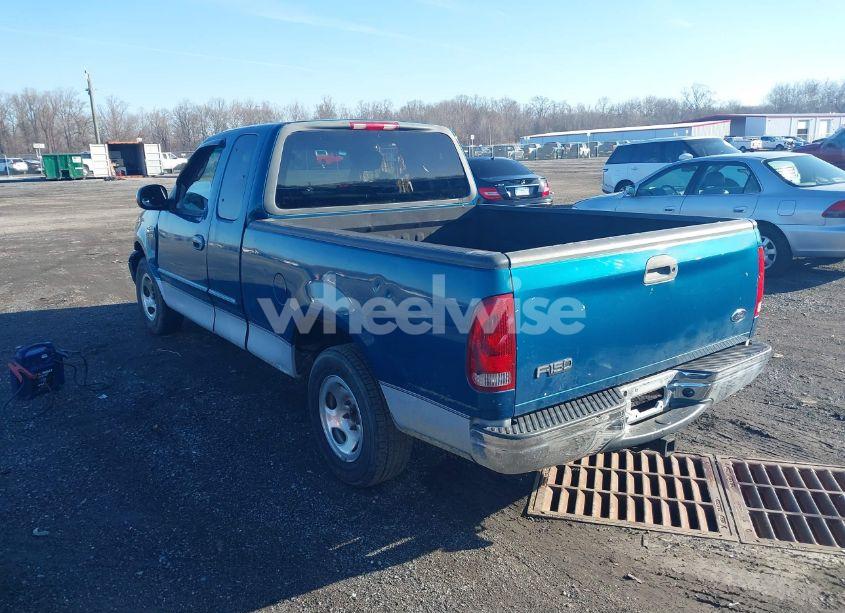 Photo 3 of 2001 Ford F-150 LARIAT/XL/XLT (VIN 1FTRX17W71NA81344)