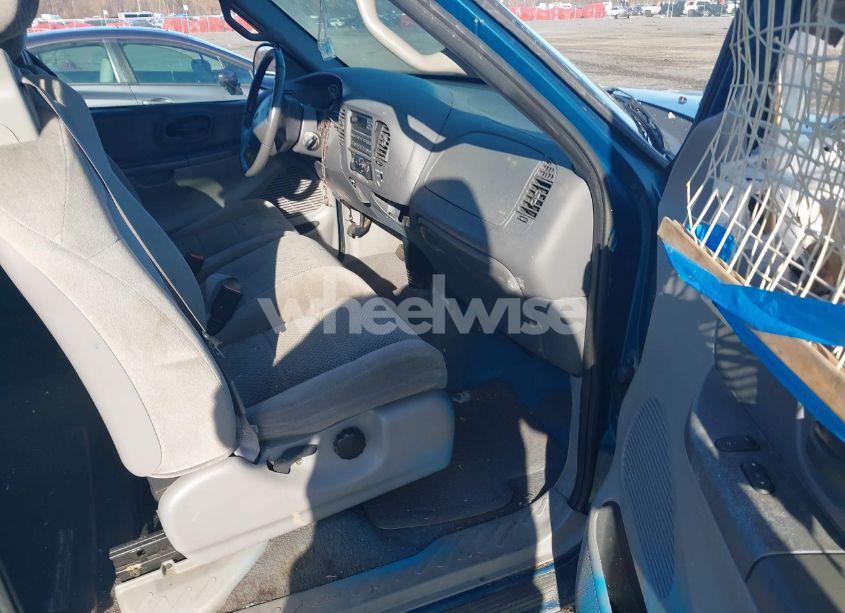 Photo 5 of 2001 Ford F-150 LARIAT/XL/XLT (VIN 1FTRX17W71NA81344)