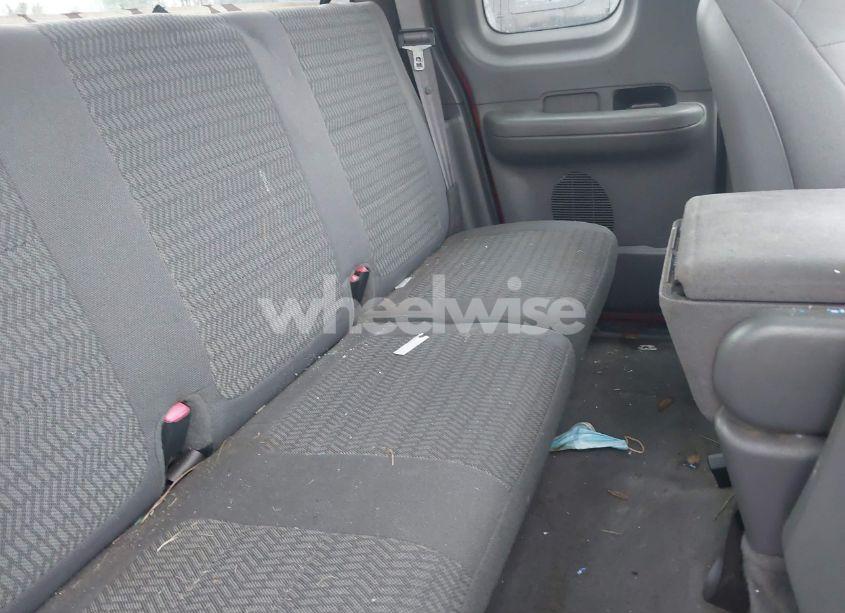 Photo 8 of 2002 Ford F-150 LARIAT/XL/XLT (VIN 1FTRX17W72KB04625)