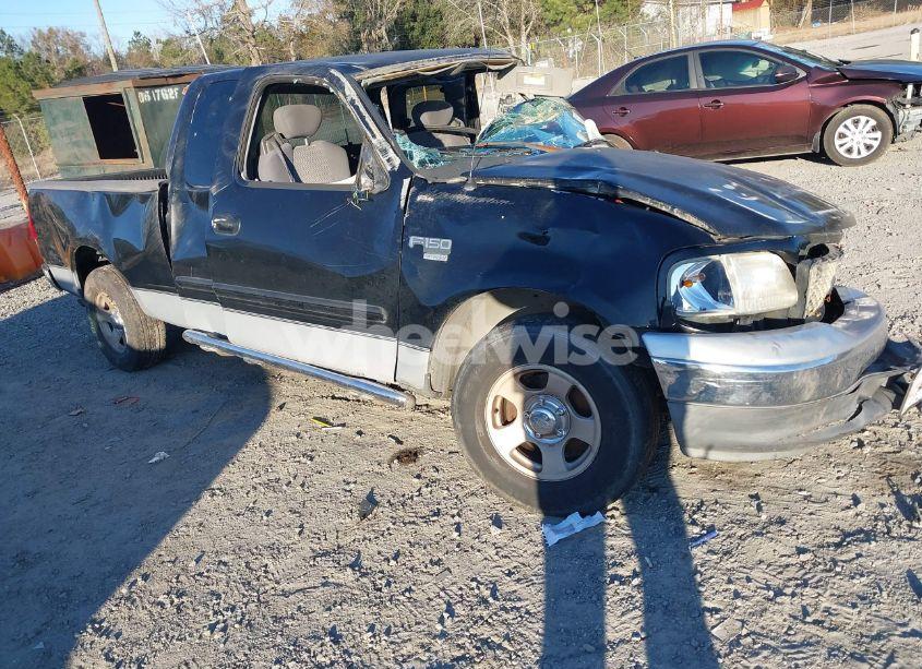 2003 Ford F-150 LARIAT/XL/XLT (VIN 1FTRX17W73NA09918) main photo