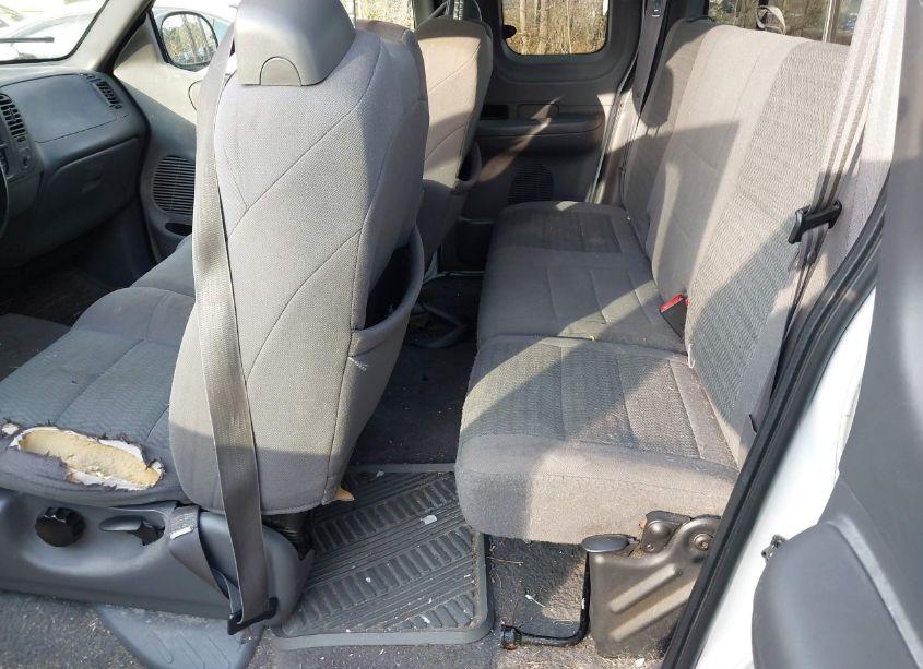 Photo 8 of 2003 Ford F-150 LARIAT/XL/XLT (VIN 1FTRX17W73NB92625)