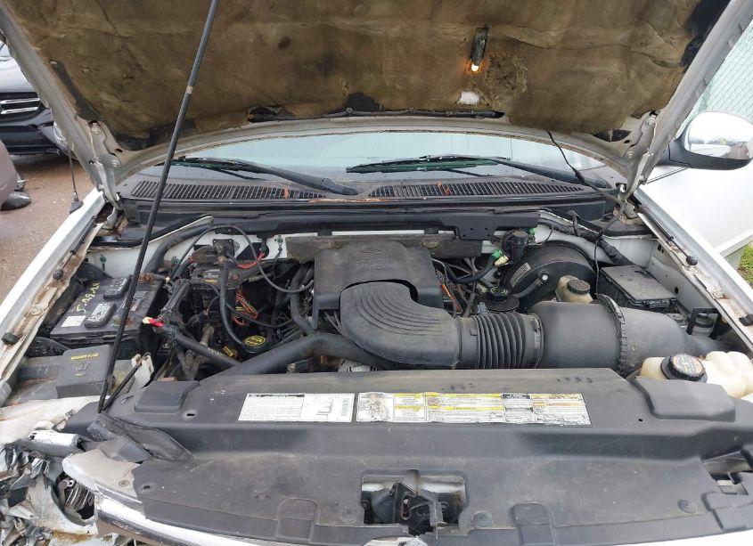 Photo 10 of 2001 Ford F-150 LARIAT/XL/XLT (VIN 1FTRX17W81NA24988)