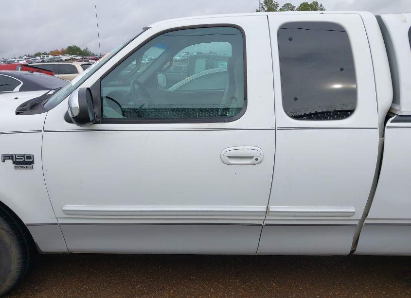 Photo 15 of 2001 Ford F-150 LARIAT/XL/XLT (VIN 1FTRX17W81NA24988)