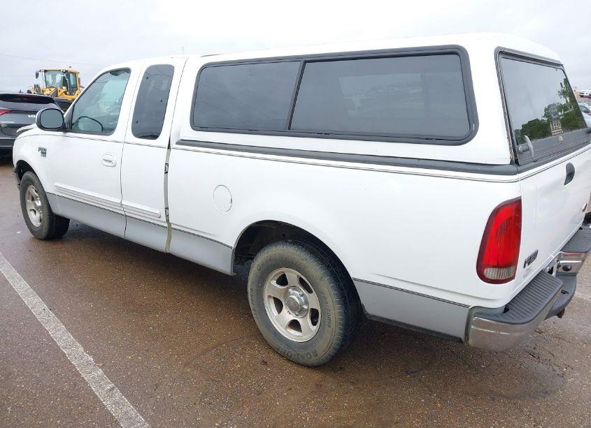 Photo 3 of 2001 Ford F-150 LARIAT/XL/XLT (VIN 1FTRX17W81NA24988)